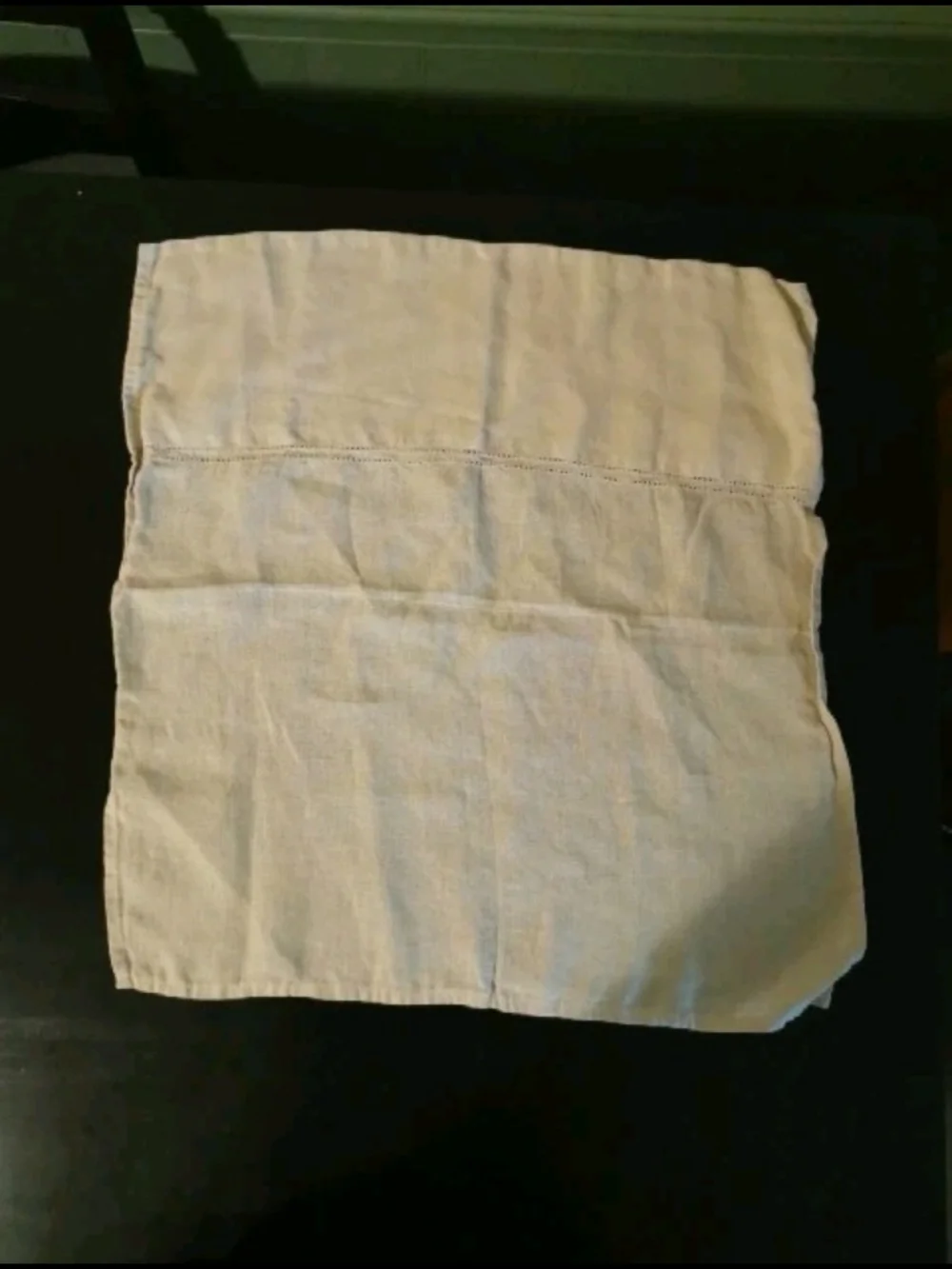 Set of 5 Williams Sonoma Vintage Linens Cream About 21